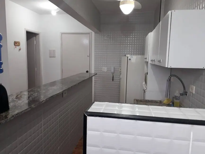 Foto 3 de Apartamento com 1 quarto à venda, 35m2 em Praia Grande - SP