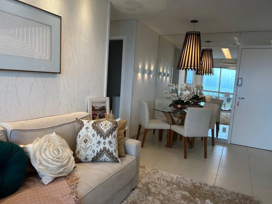 Foto 1 de Apartamento com 2 quartos à venda, 80m2 em Jardim Enseada, Guaruja - SP