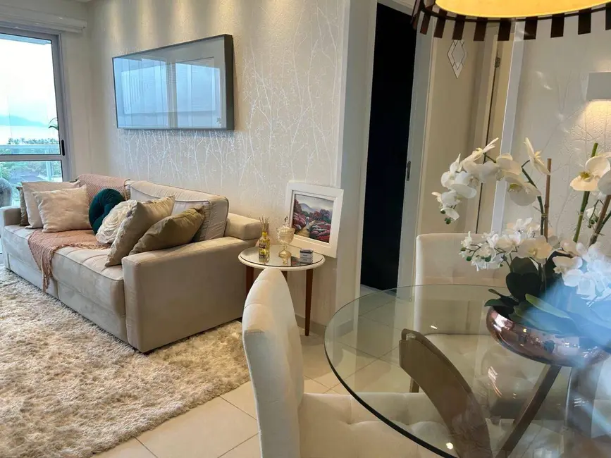 Foto 4 de Apartamento com 2 quartos à venda, 80m2 em Jardim Enseada, Guaruja - SP