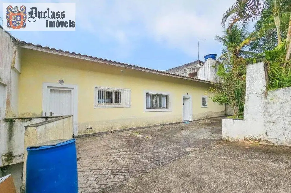 Casa com 5 quartos à venda, 300m2 em Guaruja - SP - imagem 7 Foto 7 de Casa com 5 quartos à venda, 300m2 em Guaruja - SP