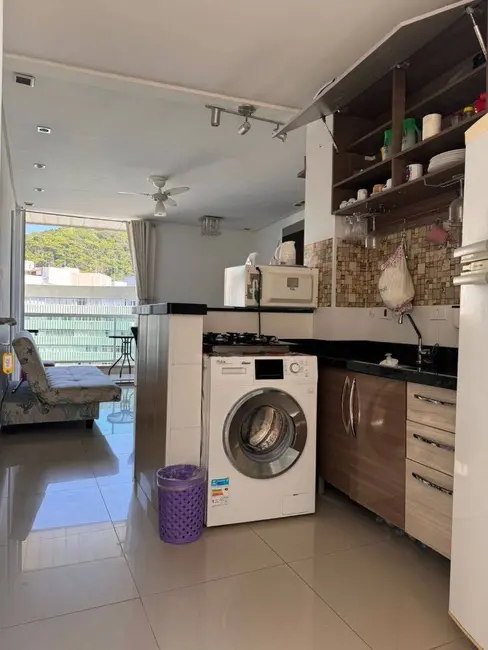 Foto 5 de Apartamento com 2 quartos à venda, 68m2 em Barra Funda, Guaruja - SP
