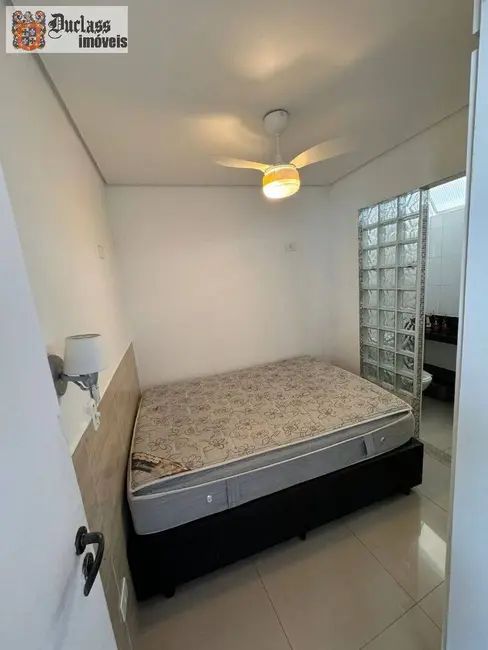 Apartamento com 2 quartos à venda, 68m2 em Barra Funda, Guaruja - SP - imagem 9 Foto 9 de Apartamento com 2 quartos à venda, 68m2 em Barra Funda, Guaruja - SP