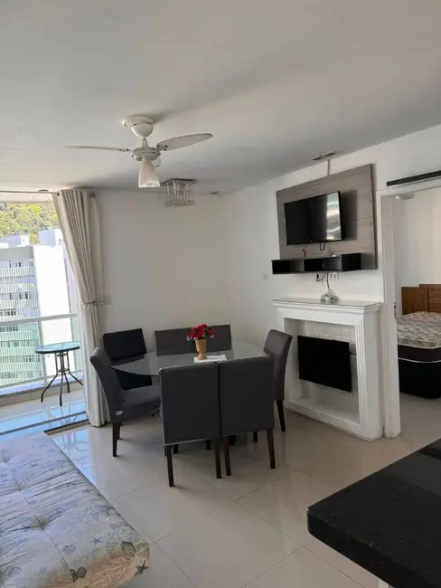 Foto 3 de Apartamento com 2 quartos à venda, 68m2 em Barra Funda, Guaruja - SP