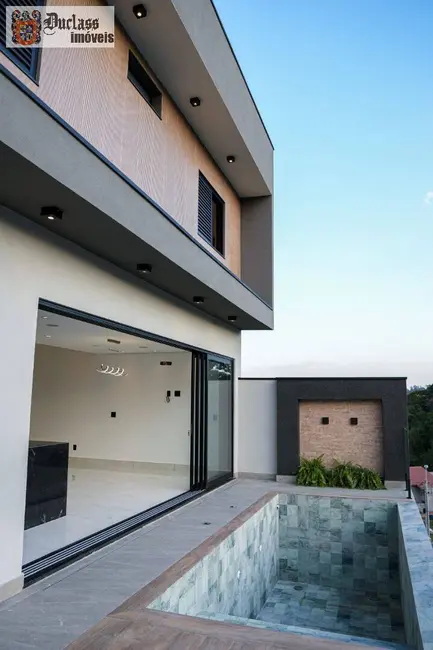 Foto 8 de Sobrado com 3 quartos à venda, 238m2 em Vila Pagano, Valinhos - SP