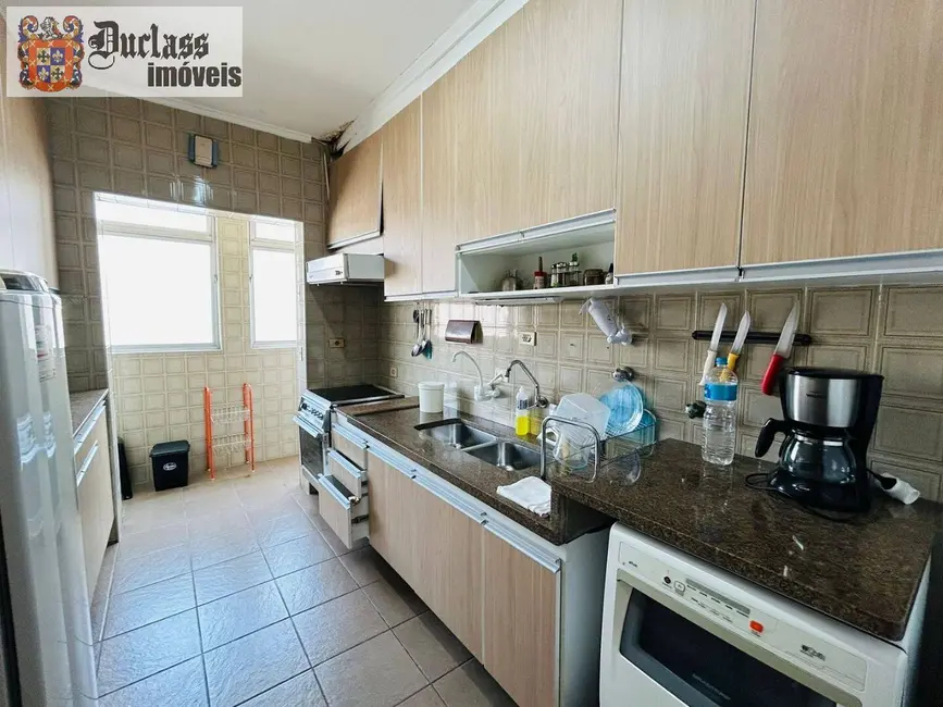 Apartamento com 4 quartos à venda, 136m2 em Guaruja - SP - imagem 8 Foto 8 de Apartamento com 4 quartos à venda, 136m2 em Guaruja - SP