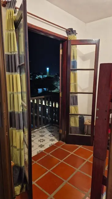 Foto 4 de Apartamento com 2 quartos à venda, 40m2 em Indaiá, Caraguatatuba - SP