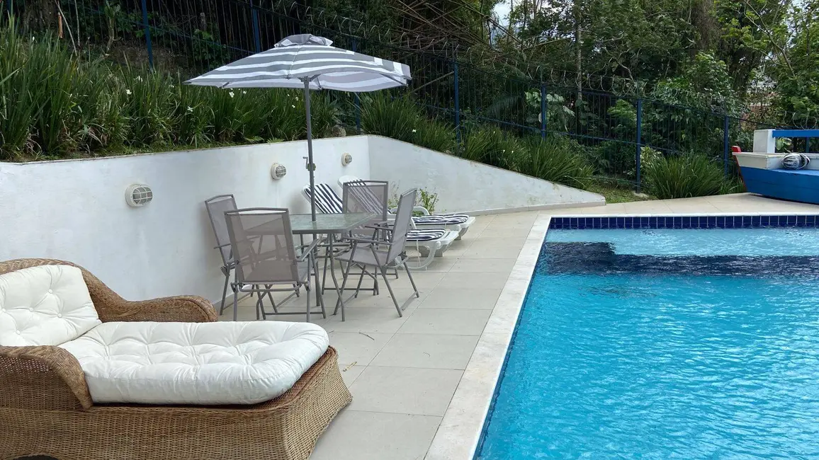 Foto 7 de Casa com 5 quartos à venda, 290m2 em Prainha, Caraguatatuba - SP