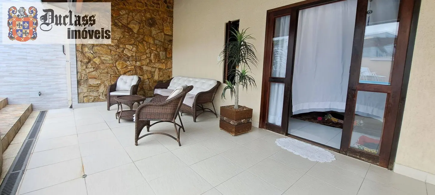Foto 9 de Sobrado com 4 quartos à venda, 246m2 em Indaiá, Caraguatatuba - SP
