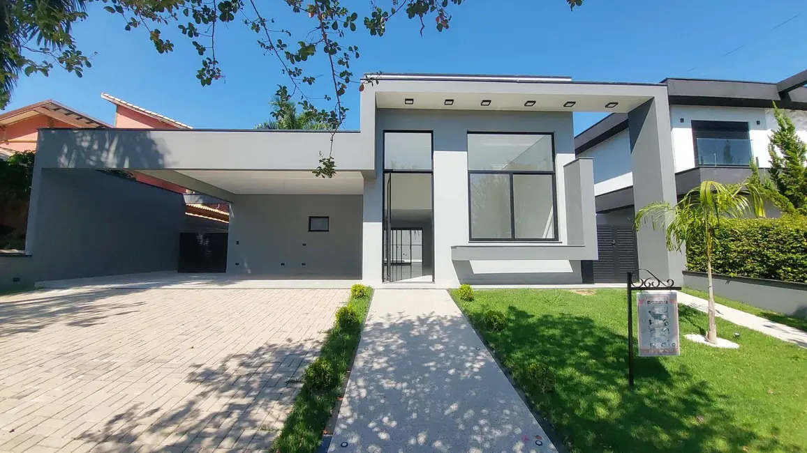 Foto 1 de Casa com 3 quartos à venda, 249m2 em Atibaia - SP