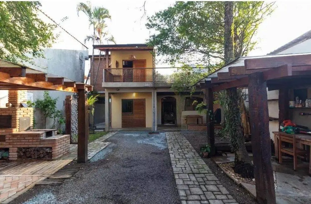 Foto 1 de Casa com 3 quartos à venda, 250m2 em Jardim São Francisco (Zona Leste), São Paulo - SP