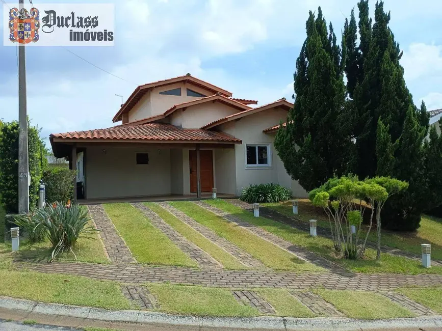 Casa com 3 quartos à venda, 288m2 em Tanque, Atibaia - SP - imagem 3 Foto 3 de Casa com 3 quartos à venda, 288m2 em Tanque, Atibaia - SP