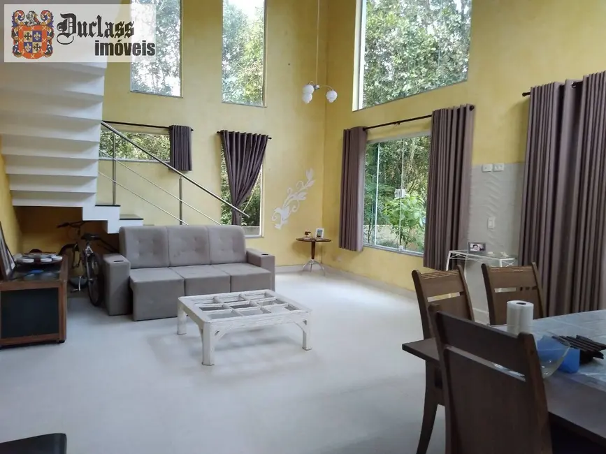 Sobrado com 4 quartos à venda, 158m2 em Bertioga - SP - imagem 4 Foto 4 de Sobrado com 4 quartos à venda, 158m2 em Bertioga - SP