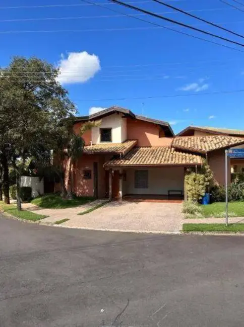 Foto 1 de Casa com 3 quartos à venda, 260m2 em Santa Cruz, Valinhos - SP
