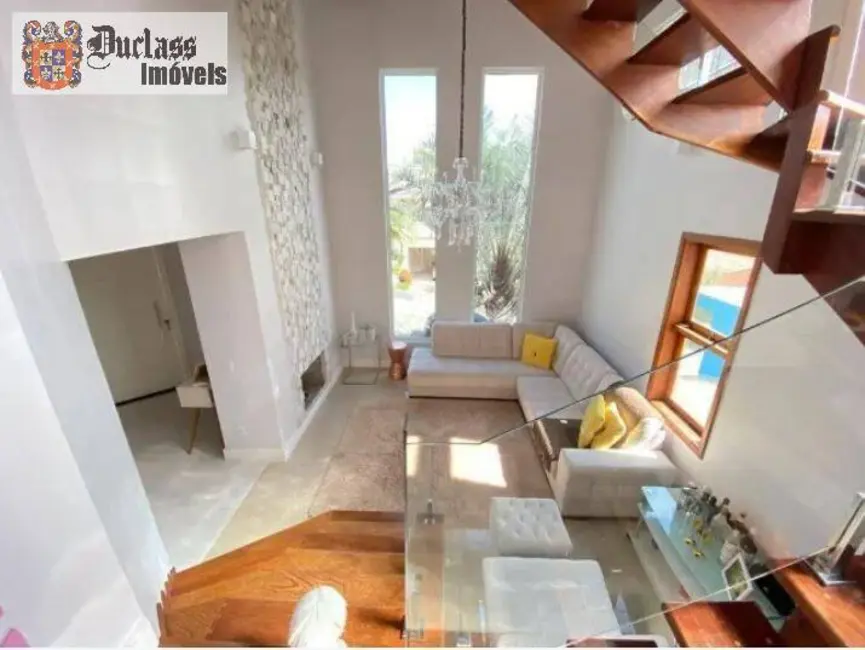 Sobrado com 3 quartos à venda, 236m2 em Bosque, Vinhedo - SP - imagem 5 Foto 5 de Sobrado com 3 quartos à venda, 236m2 em Bosque, Vinhedo - SP