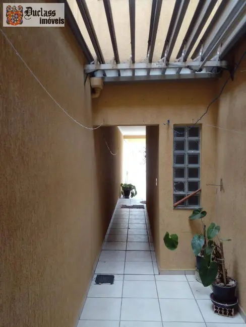 Sobrado com 3 quartos à venda, 175m2 em Vila América, Santo Andre - SP - imagem 3 Foto 3 de Sobrado com 3 quartos à venda, 175m2 em Vila América, Santo Andre - SP