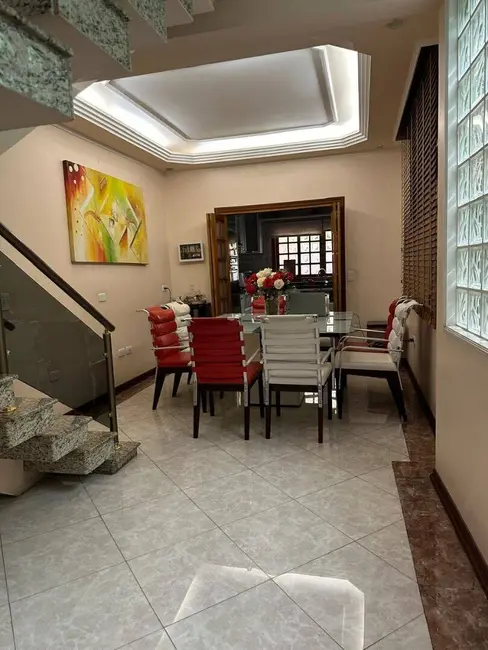 Foto 6 de Sobrado com 3 quartos à venda, 195m2 em Vila Camilópolis, Santo Andre - SP