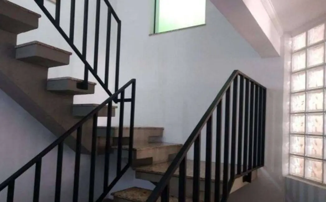 Foto 6 de Sobrado com 3 quartos à venda, 201m2 em Vila Gilda, Santo Andre - SP