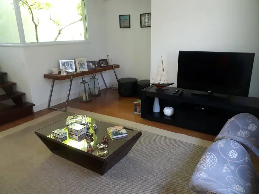 Foto 8 de Sobrado com 3 quartos à venda, 140m2 em Vila Aurora, Indaiatuba - SP