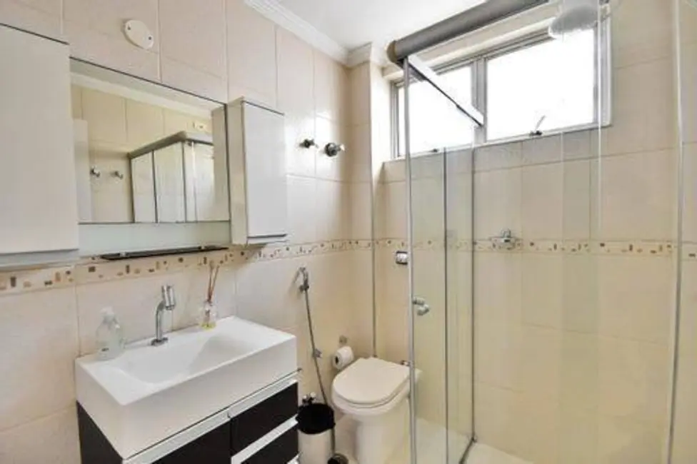 Apartamento com 3 quartos à venda, 120m2 em Guaruja - SP - imagem 5 Foto 5 de Apartamento com 3 quartos à venda, 120m2 em Guaruja - SP