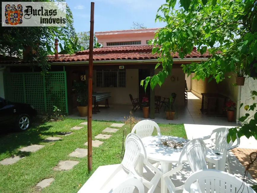 Foto 1 de Casa com 4 quartos à venda, 180m2 em Centro, Bertioga - SP