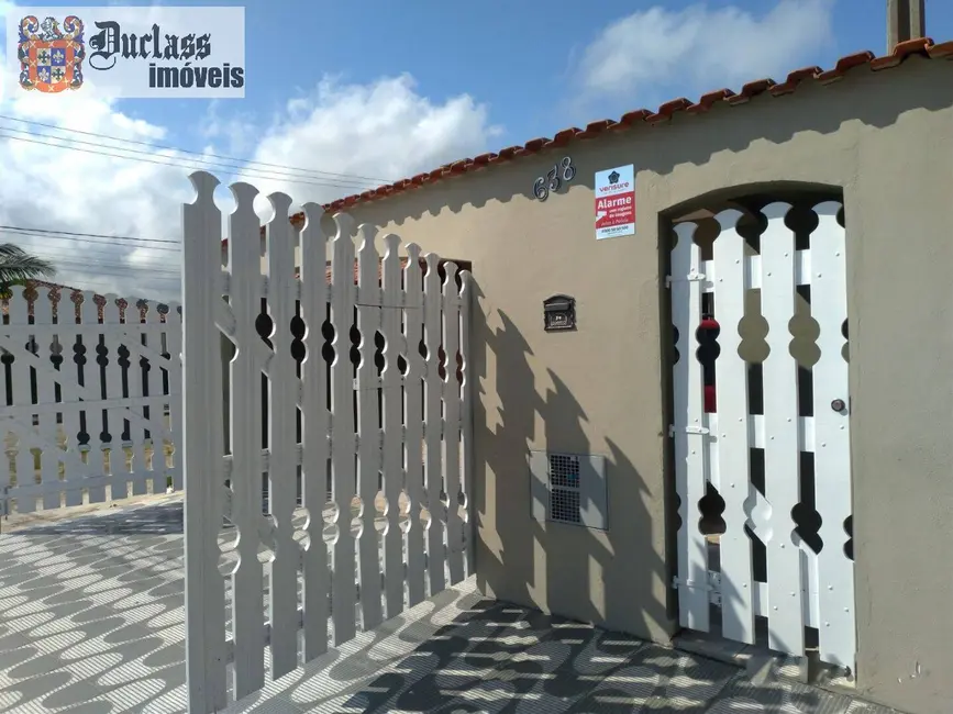 Foto 3 de Casa com 2 quartos à venda, 84m2 em Mongagua - SP