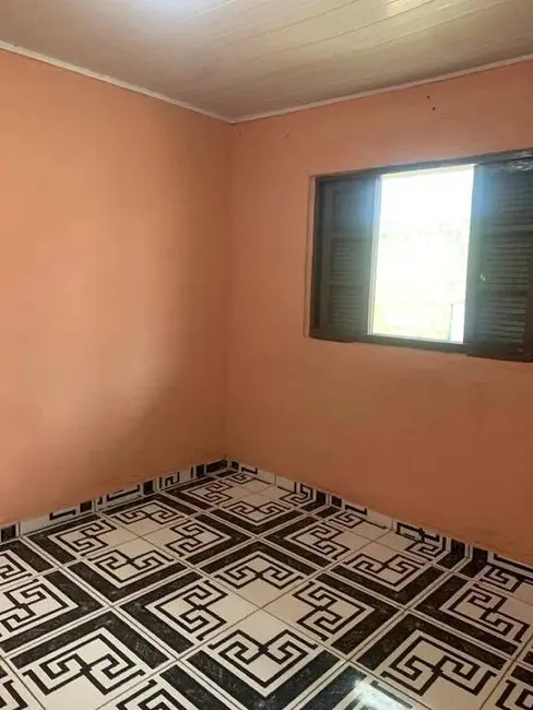 Foto 6 de Casa com 2 quartos à venda, 60m2 em Itanhaem - SP