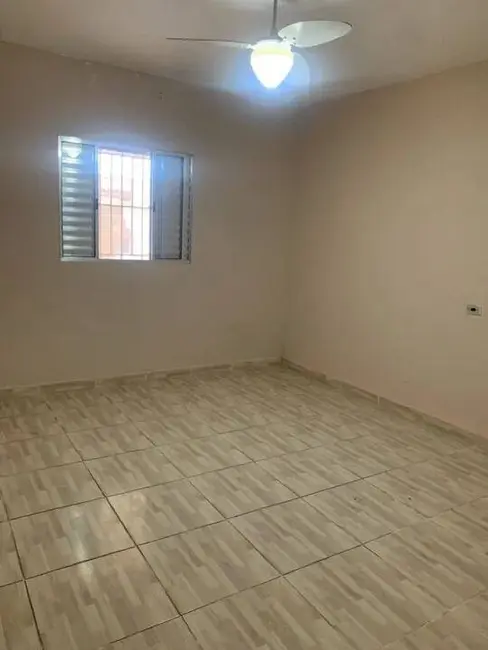 Foto 7 de Casa com 2 quartos à venda, 60m2 em Itanhaem - SP