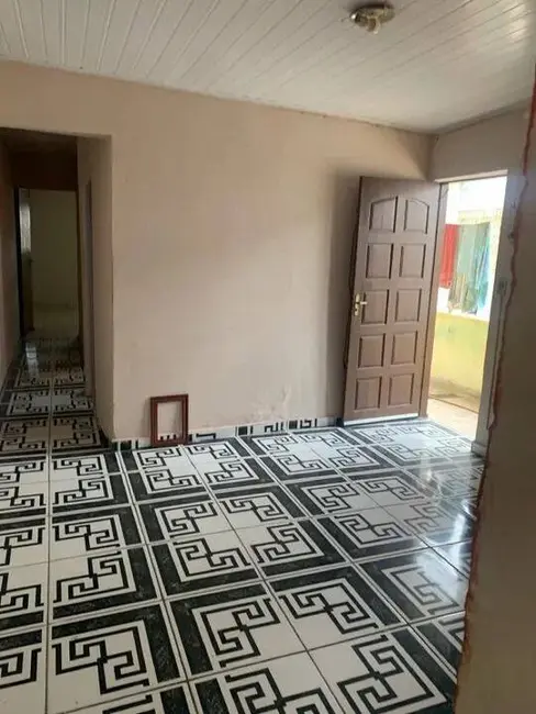 Foto 4 de Casa com 2 quartos à venda, 60m2 em Itanhaem - SP