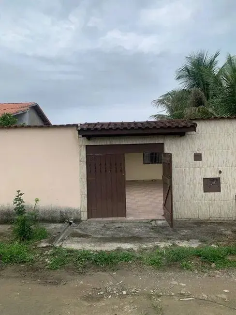 Foto 9 de Casa com 2 quartos à venda, 60m2 em Itanhaem - SP
