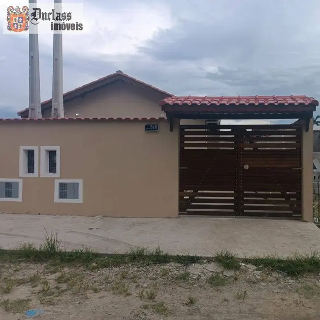 Casa com 2 quartos à venda, 55m2 em Itanhaem - SP - imagem 1 Foto 1 de Casa com 2 quartos à venda, 55m2 em Itanhaem - SP
