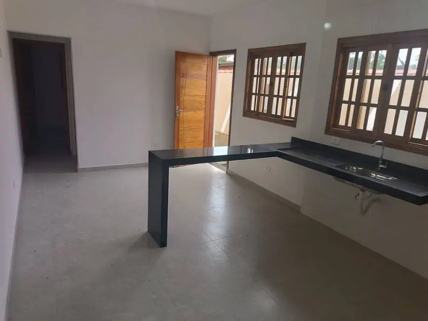 Foto 7 de Casa com 2 quartos à venda, 55m2 em Itanhaem - SP