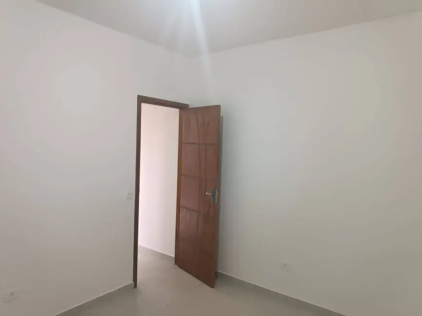 Foto 3 de Casa com 2 quartos à venda, 55m2 em Itanhaem - SP