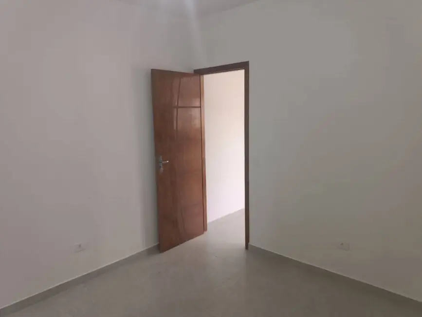 Foto 9 de Casa com 2 quartos à venda, 55m2 em Itanhaem - SP