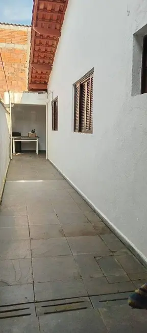 Foto 3 de Casa com 2 quartos à venda, 125m2 em Itanhaem - SP