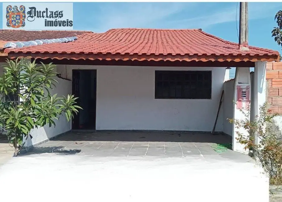 Foto 1 de Casa com 2 quartos à venda, 125m2 em Itanhaem - SP