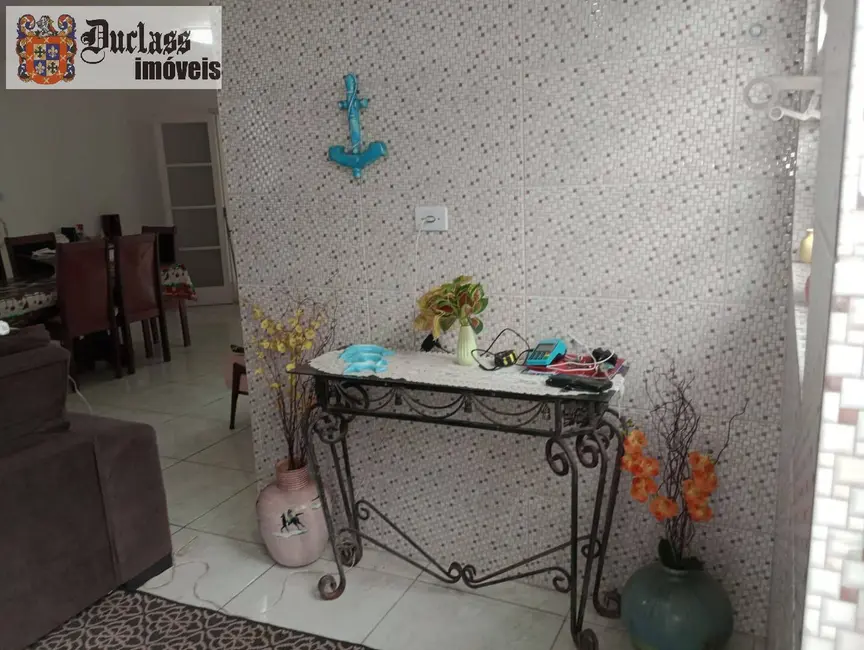 Foto 8 de Casa com 2 quartos à venda, 163m2 em Itanhaem - SP