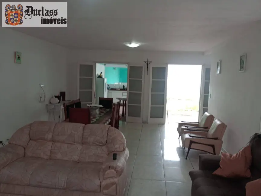 Foto 3 de Casa com 2 quartos à venda, 163m2 em Itanhaem - SP