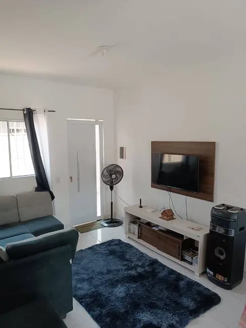 Foto 4 de Casa com 2 quartos à venda, 45m2 em Itanhaem - SP