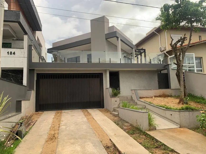 Foto 2 de Casa com 3 quartos à venda, 178m2 em Parque Residencial Itapeti, Mogi Das Cruzes - SP