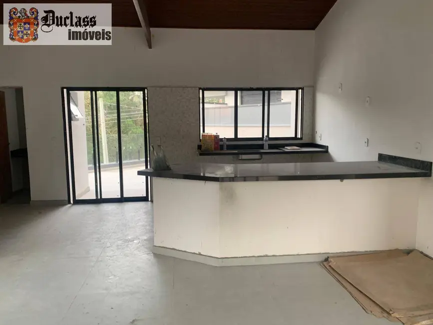 Foto 3 de Casa com 3 quartos à venda, 178m2 em Parque Residencial Itapeti, Mogi Das Cruzes - SP