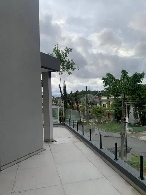 Foto 9 de Casa com 3 quartos à venda, 178m2 em Parque Residencial Itapeti, Mogi Das Cruzes - SP