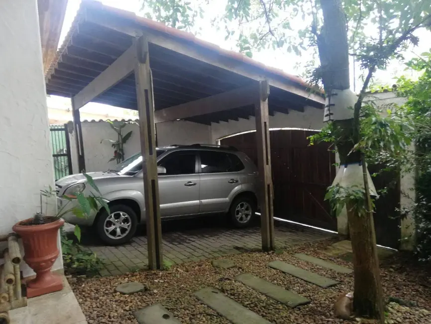 Foto 9 de Casa com 4 quartos à venda, 160m2 em Balneário Praia do Pernambuco, Guaruja - SP