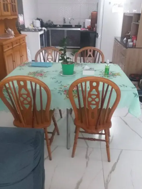 Sobrado com 3 quartos à venda, 109m2 em Extrema - MG - imagem 2 Foto 2 de Sobrado com 3 quartos à venda, 109m2 em Extrema - MG