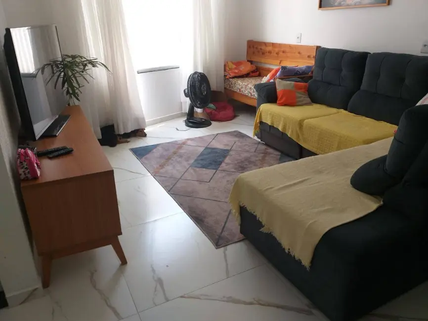 Sobrado com 3 quartos à venda, 109m2 em Extrema - MG - imagem 4 Foto 4 de Sobrado com 3 quartos à venda, 109m2 em Extrema - MG