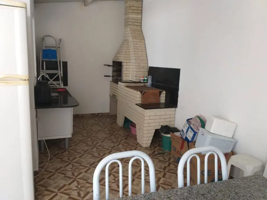 Sobrado com 3 quartos à venda, 109m2 em Extrema - MG - imagem 8 Foto 8 de Sobrado com 3 quartos à venda, 109m2 em Extrema - MG