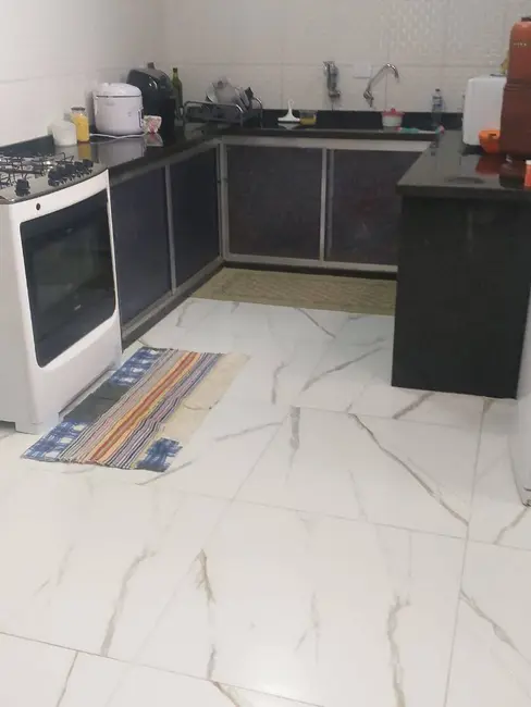 Sobrado com 3 quartos à venda, 109m2 em Extrema - MG - imagem 9 Foto 9 de Sobrado com 3 quartos à venda, 109m2 em Extrema - MG