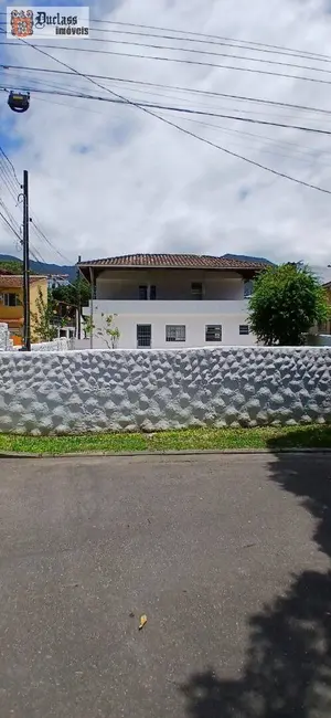 Foto 6 de Sobrado com 4 quartos à venda, 180m2 em Massaguaçu, Caraguatatuba - SP