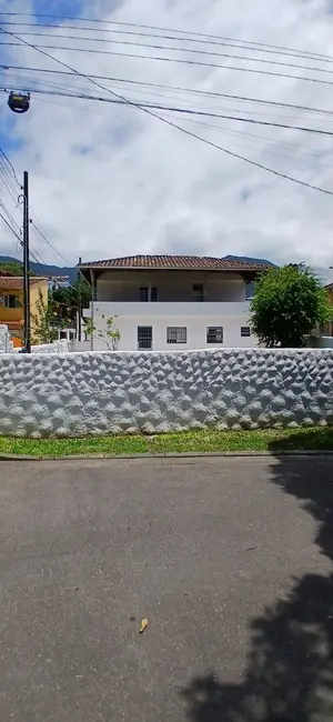 Foto 6 de Sobrado com 4 quartos à venda, 180m2 em Massaguaçu, Caraguatatuba - SP
