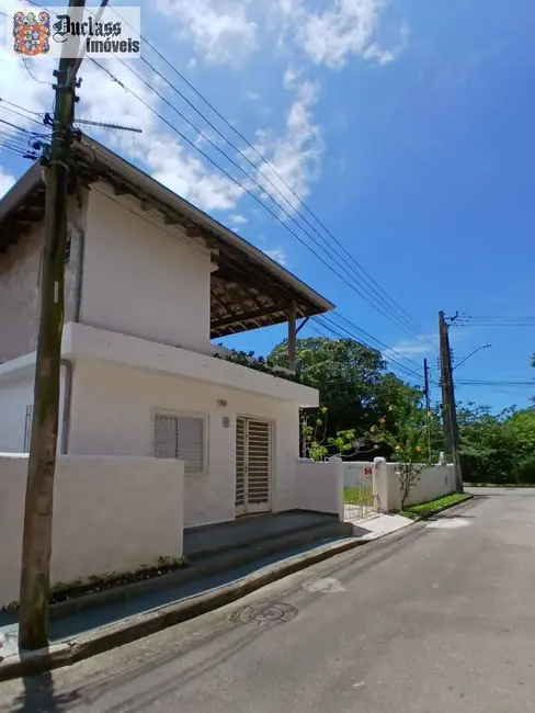 Foto 3 de Sobrado com 4 quartos à venda, 180m2 em Massaguaçu, Caraguatatuba - SP