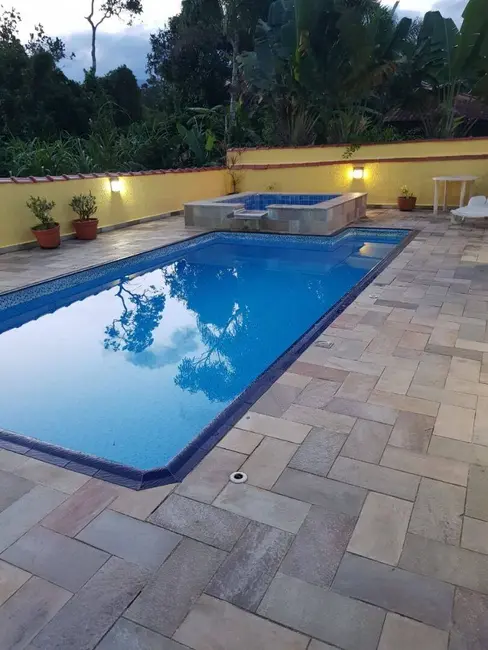 Foto 1 de Casa com 3 quartos à venda, 258m2 em Bertioga - SP